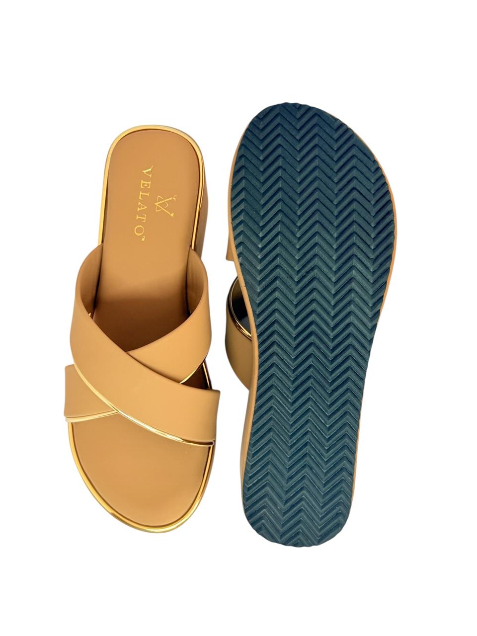 Nude Crossover flatform